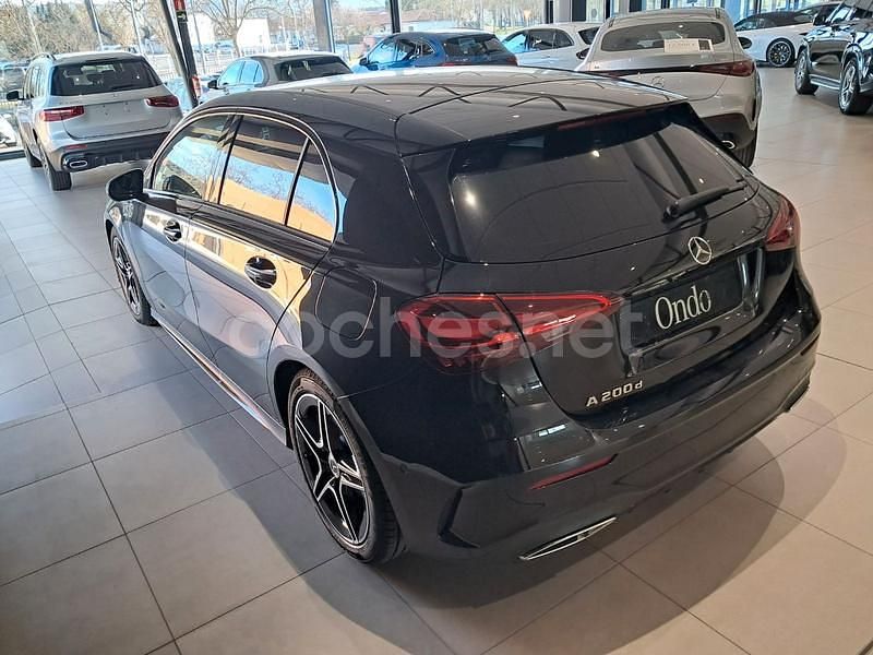 Usado Mercedes A200 150 CV (110 kW) 2024 Negro Berlina