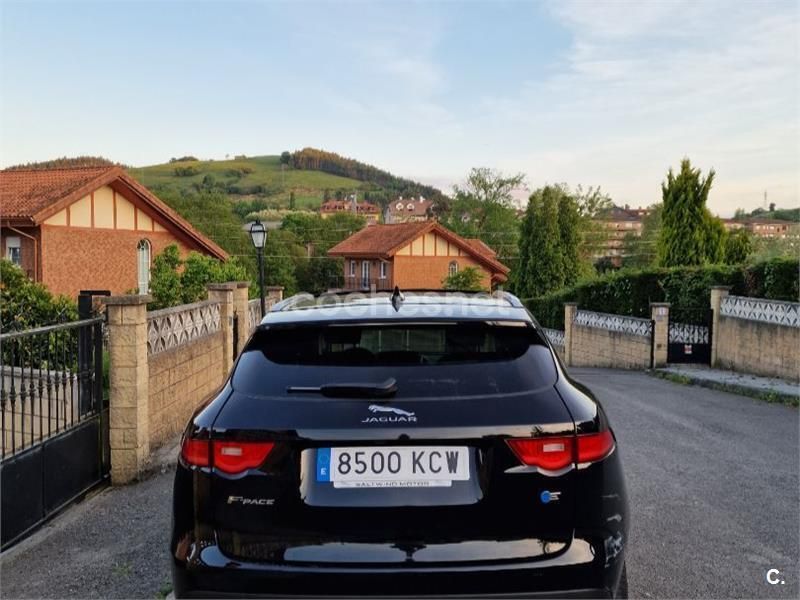 Usado Jaguar F-Pace Pure 163 CV (119 kW) 2017 Negro SUV