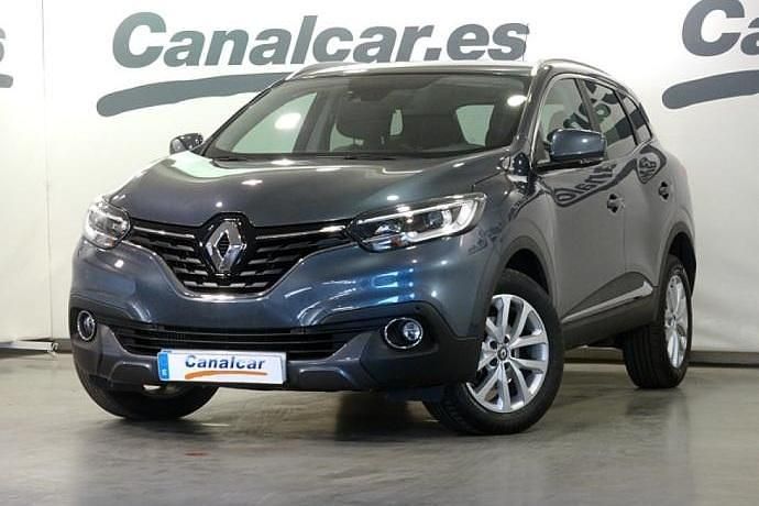 Usado Renault Kadjar Zen 131 CV (96 kW) 2015 Gris SUV