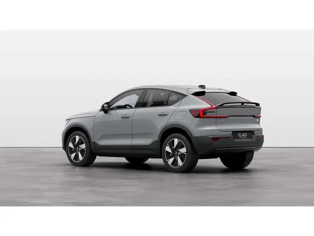 Nuevo Volvo EC40 Core 175 kW (238 CV) 2025 Gris SUV