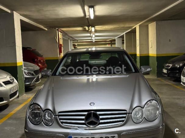 Gris / plata Usado 2002 Mercedes CLK200 Elegance Coupe | 4500 € (Precio justo) - Imagen 1/4