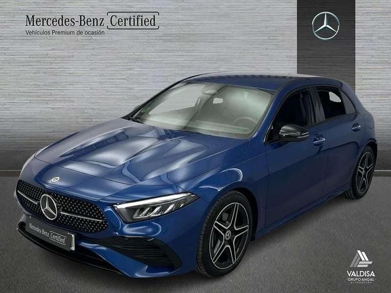 Usado 2025 Mercedes A200 Berlina | 35.472 € (Precio justo) - Imagen 1/4