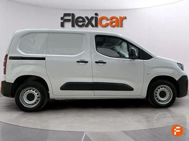Usado Peugeot Partner 102 CV (75 kW) 2023 Blanco Monovolumen