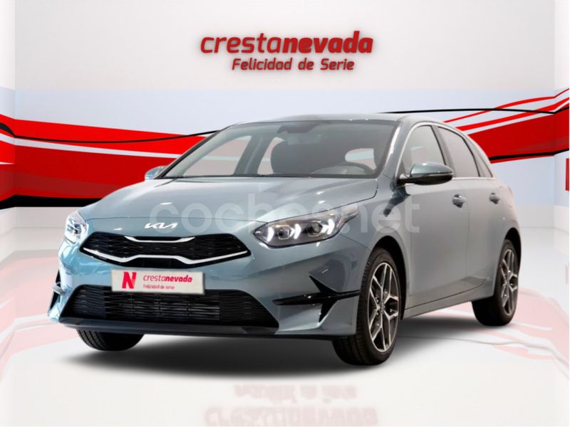 Azul Nuevo 2024 Kia Ceed Berlina | 25.190 € (Precio justo) - Imagen 1/4
