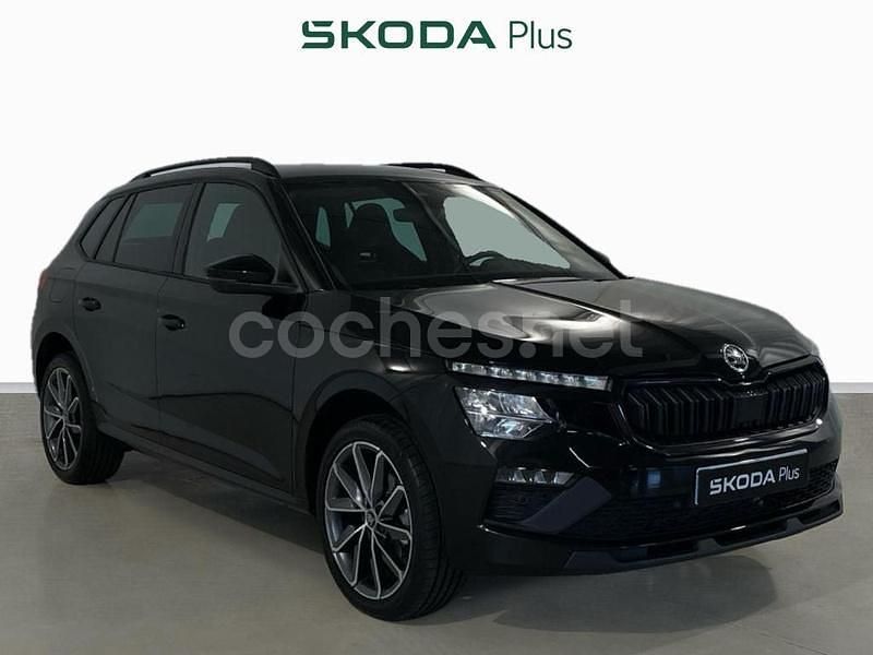 Negro Usado 2025 Skoda Kamiq Sport SUV | 25.490 € (Un poco caro) - Imagen 1/4