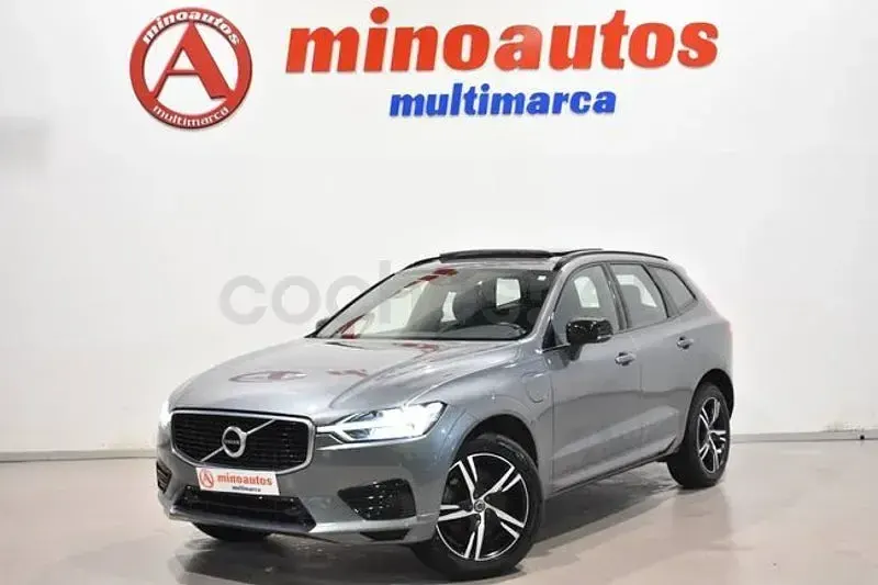 Usado Volvo XC60 R-Design 390 CV (286 kW) 2020 Gris / plata SUV