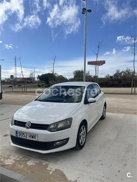 Usado VW Polo Advance 90 CV (66 kW) 2012 Blanco Utilitario