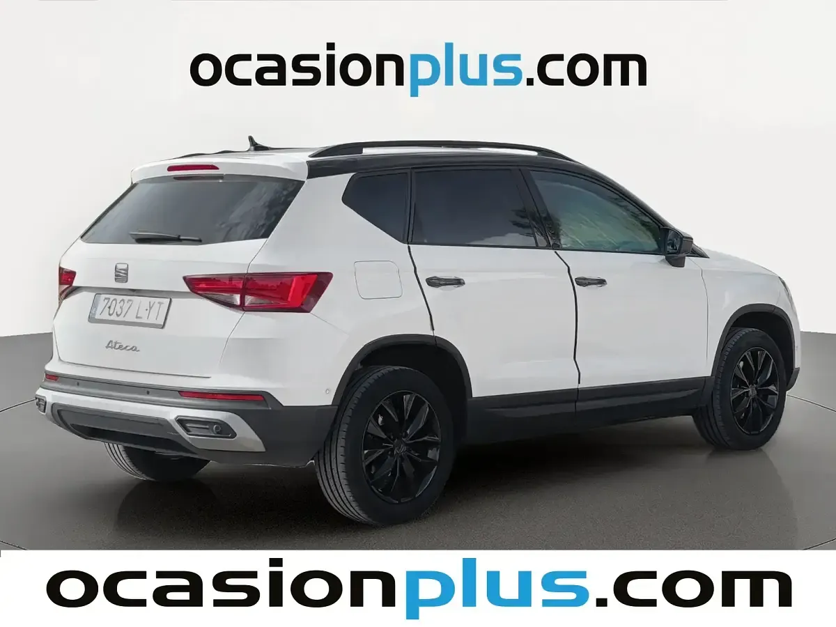 Usado Seat Ateca Style 150 CV (110 kW) 2022 Blanco SUV