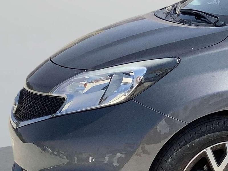 Usado Nissan Note Pack 90 CV (66 kW) 2015 Gris / plata Monovolumen