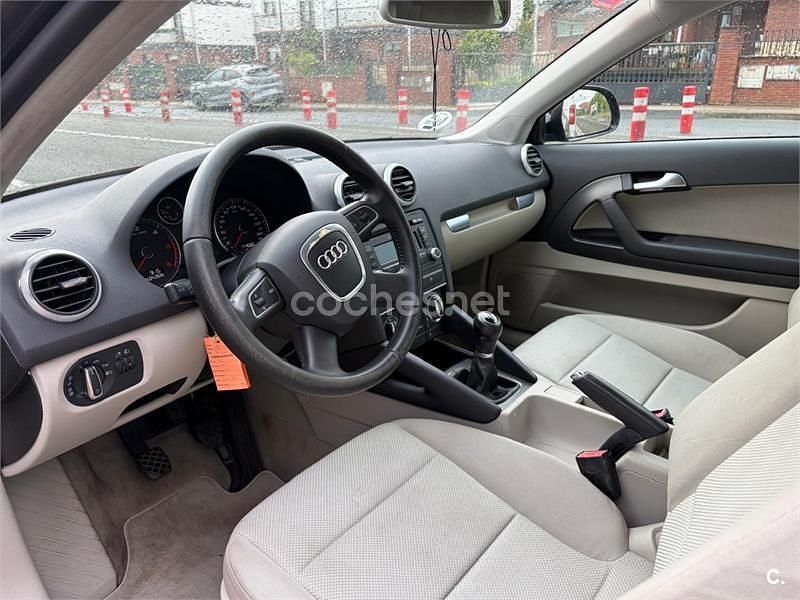 Brugt Audi A3 Attraction 105 HK (77 kW) 2010 Sort Hatchback