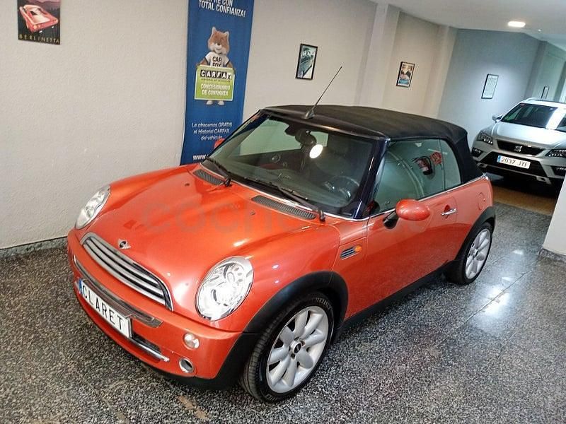 Usado Mini Cooper Cabriolet 116 CV (85 kW) 2005 Naranja Descapotable
