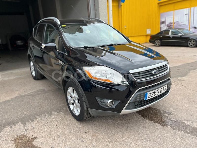 Usado Ford Kuga Titanium 140 CV (102 kW) 2010 Negro SUV