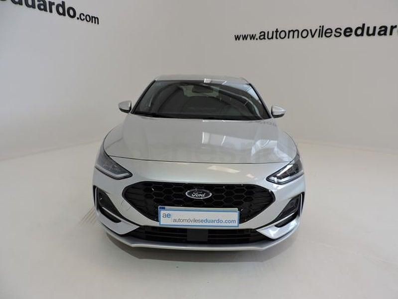 Usado Ford Focus ST-Line 125 CV (91 kW) 2024 Gris / plata Berlina