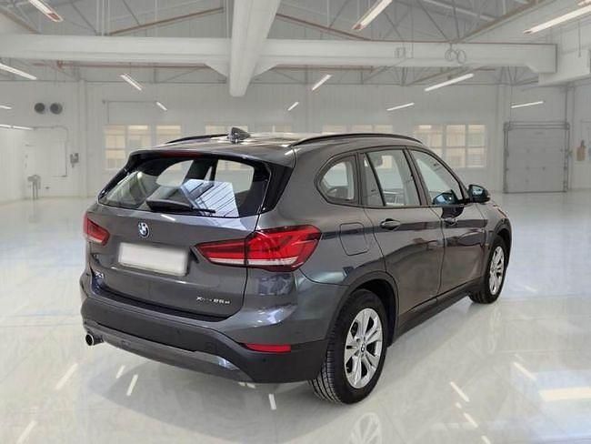Usado BMW X1 Advantage 220 CV (161 kW) 2021 Gris SUV