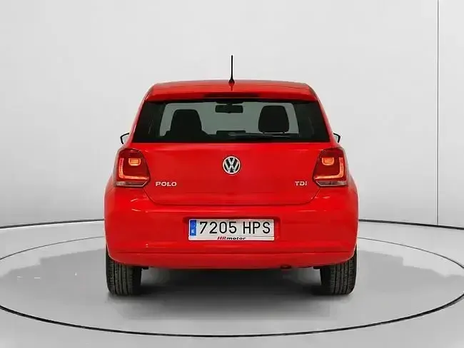 Usado VW Polo Advance 75 CV (55 kW) 2013 Rojo Utilitario