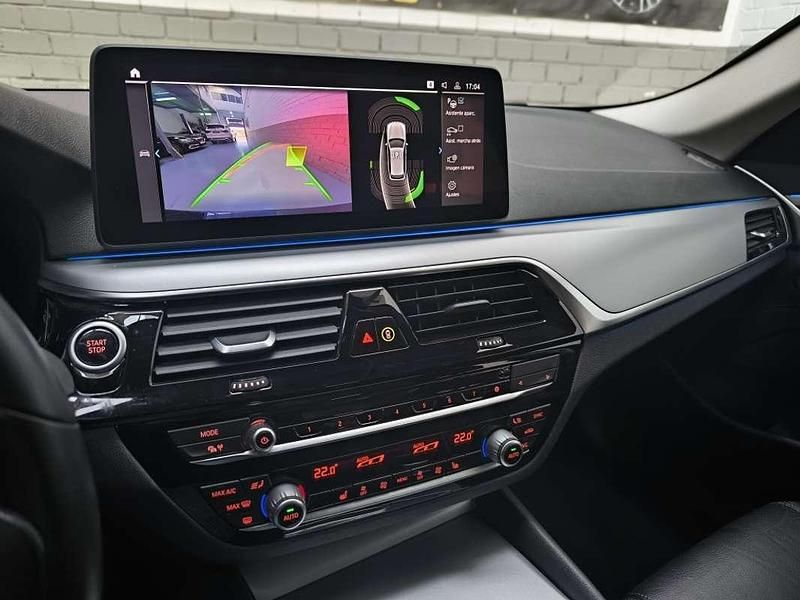 Usado BMW 530e Luxury Line 292 CV (214 kW) 2022 Negro Familiar