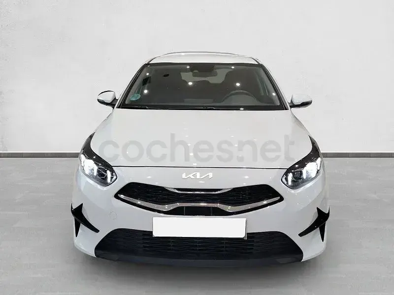 Brugt Kia Ceed 100 HK (73 kW) 2022 Hvid Hatchback