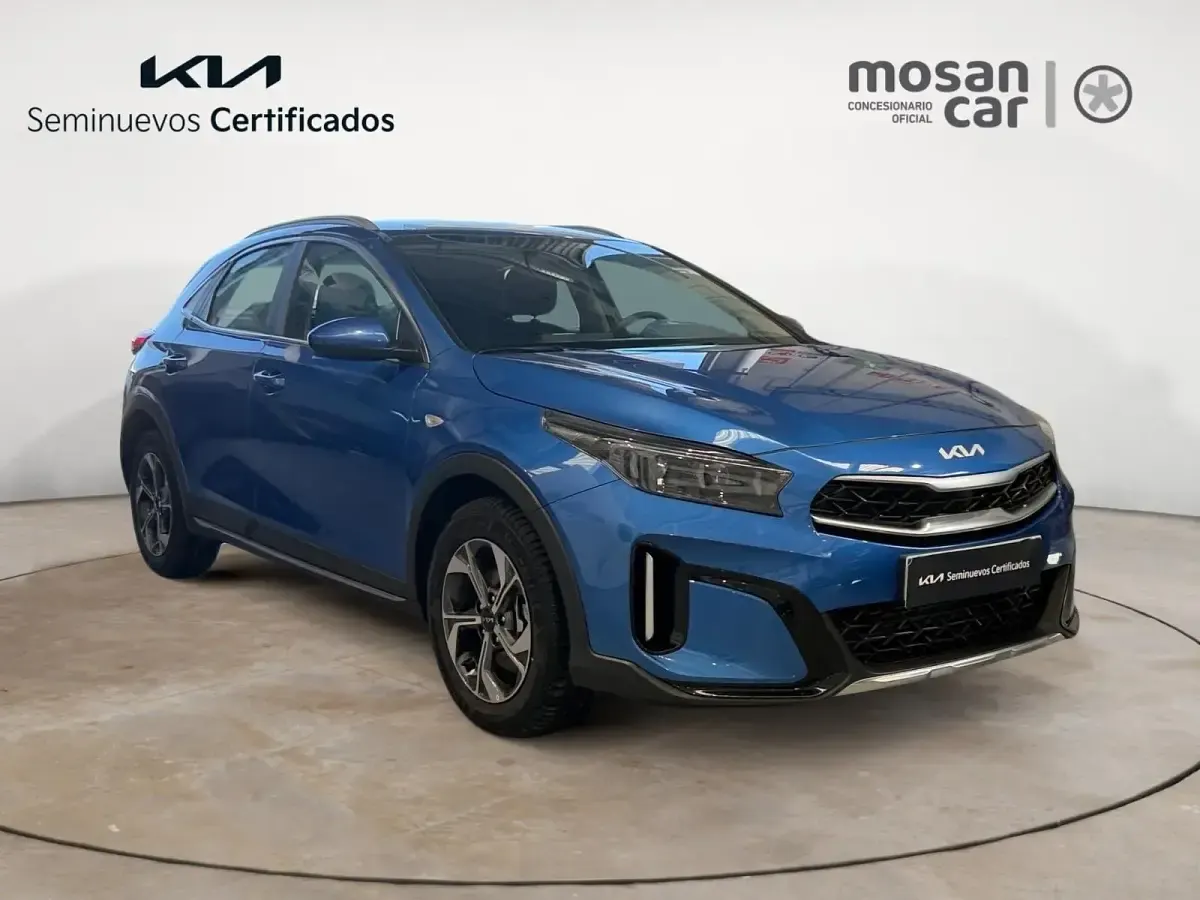 Usado Kia XCeed 140 CV (102 kW) 2025 Azul flame SUV