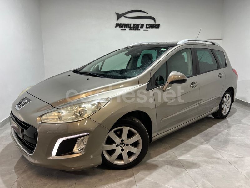 Gris / plata Usado 2013 Peugeot 308 Active Familiar | 6290 € (Buen precio) - Imagen 1/4