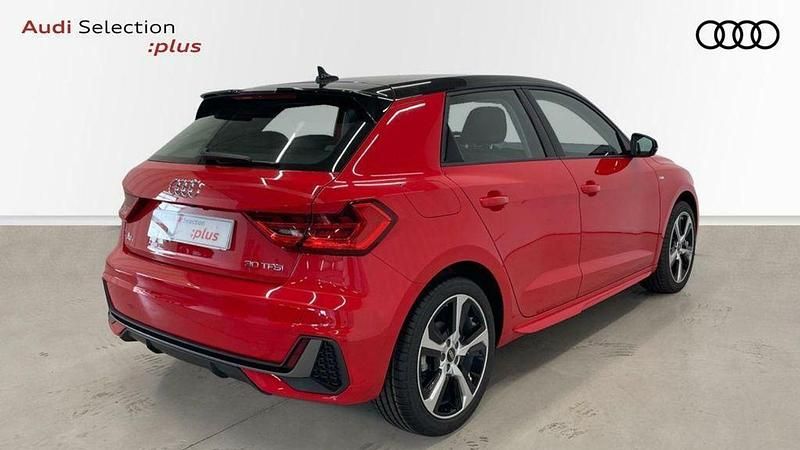 Usado Audi A1 Sportback 110 CV (80 kW) 2023 Rojo Utilitario