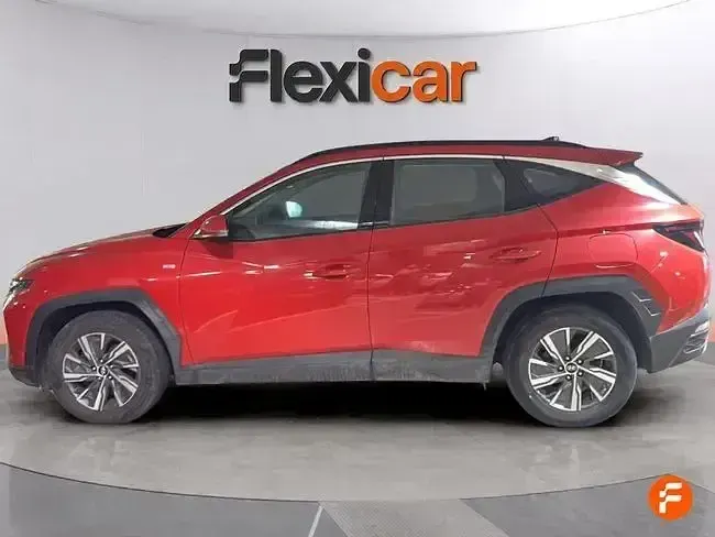 Usado Hyundai Tucson 136 CV (100 kW) 2022 Rojo SUV