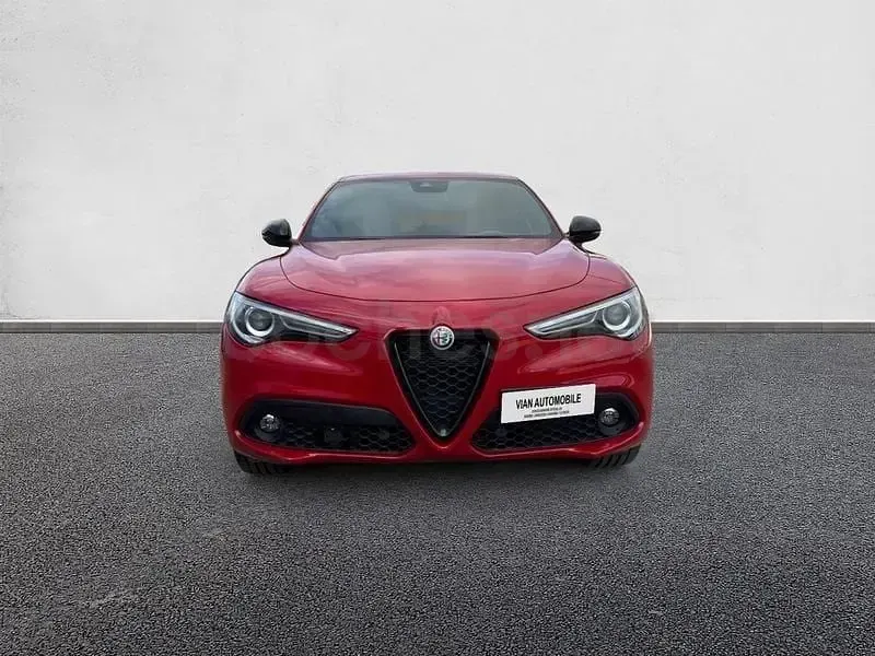 Usado Alfa Romeo Stelvio Veloce 210 CV (154 kW) 2022 Rojo SUV