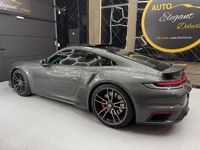 Usado Porsche 911 Turbo 580 CV (426 kW) 2021 Gris / plata Coupe