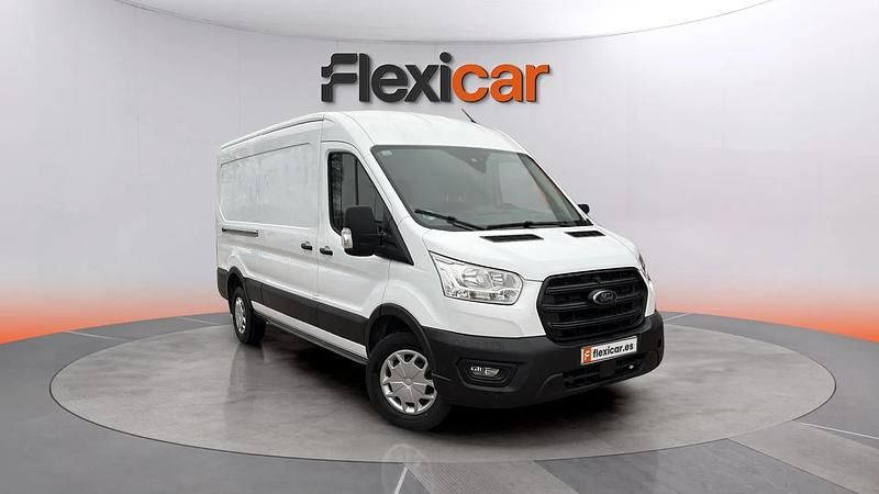 Usado Ford Transit Trend 131 CV (96 kW) 2022 Blanco Van