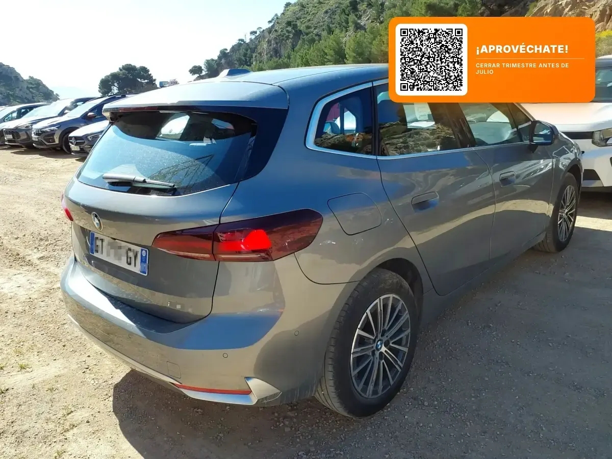 Usado BMW 218 136 CV (100 kW) 2024 Gris Familiar