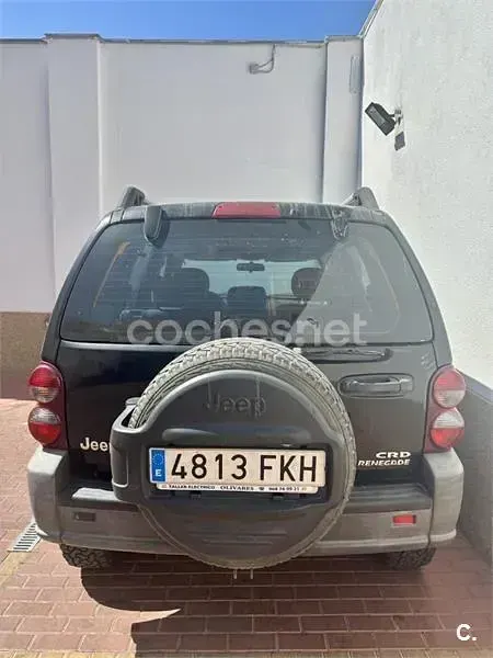 Usado Jeep Cherokee 163 CV (119 kW) 2007 Negro SUV