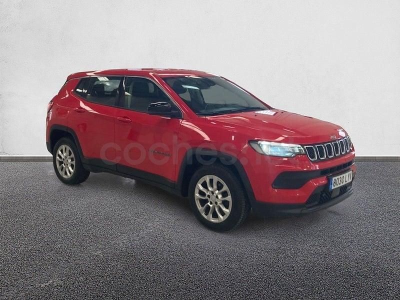 Usado Jeep Compass Longitude 130 CV (95 kW) 2022 Rojo SUV