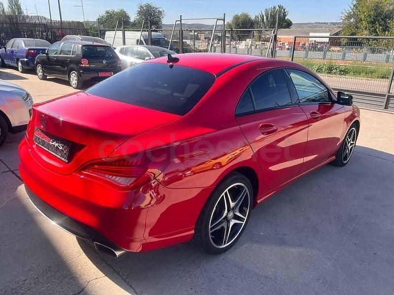 Usado Mercedes CLA200 AMG line 136 CV (100 kW) 2016 Rojo Berlina