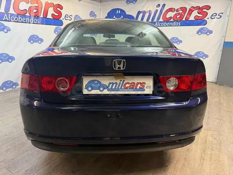 Usado Honda Accord Sport 140 CV (102 kW) 2007 Azul Berlina