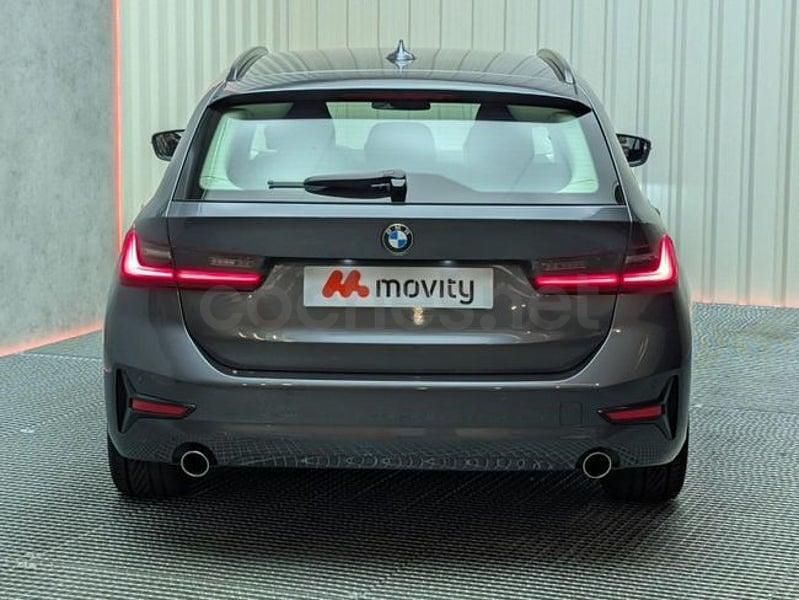 Usado BMW 318 Comfort Edition 150 CV (110 kW) 2020 Gris / plata Familiar