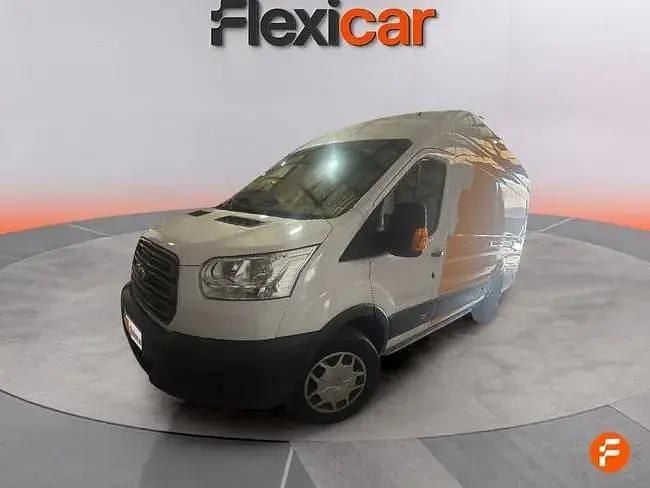 Usado Ford Transit 170 HP (125 kW) 2017 Branco Sedan