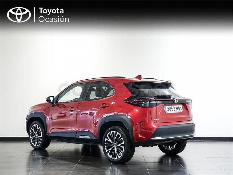 Usado Toyota Yaris Cross Style 130 CV (95 kW) 2024 Rojo SUV