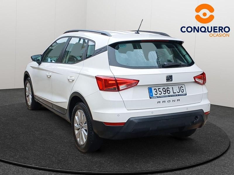 Usado Seat Arona Ecomotive 115 CV (84 kW) 2020 Blanco SUV