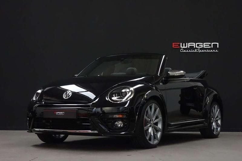 Usado VW Beetle Sport 220 CV (161 kW) 2017 Negro Utilitario
