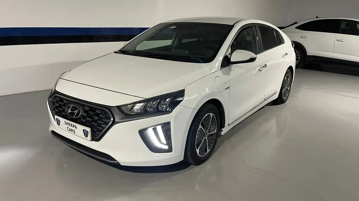 Usado Hyundai Ioniq 141 CV (103 kW) 2020 Blanco Utilitario