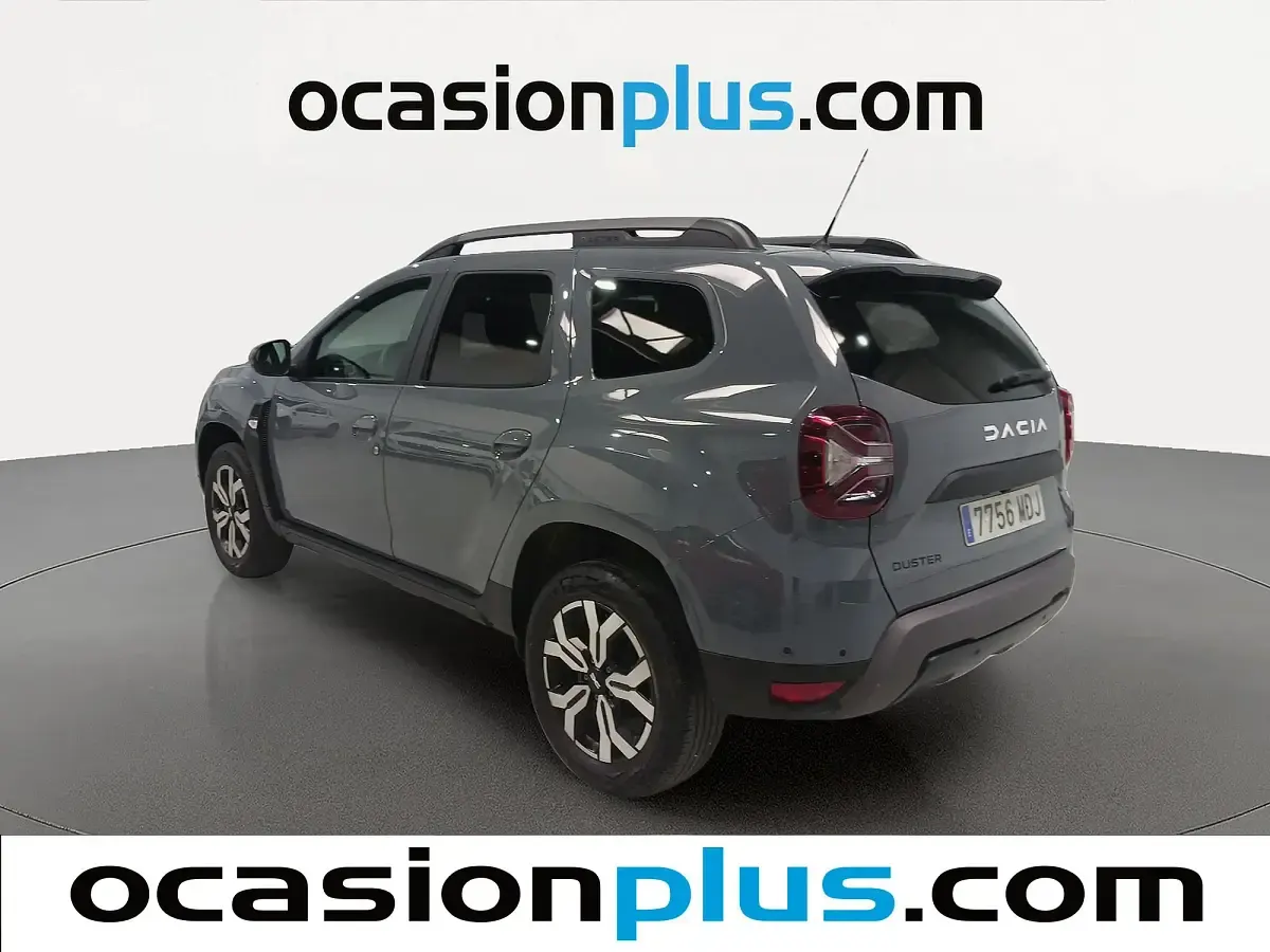 Usado Dacia Duster Journey 131 CV (96 kW) 2023 Gris SUV