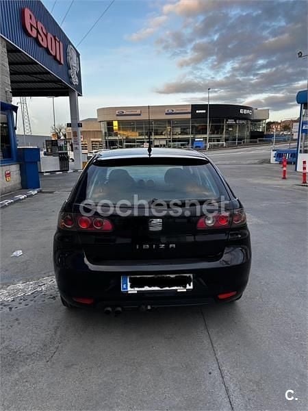 Usado Seat Ibiza Sport 100 CV (73 kW) 2008 Negro Berlina