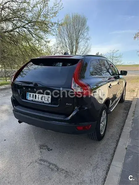 Usado Volvo XC60 Momentum 185 CV (136 kW) 2010 Negro SUV