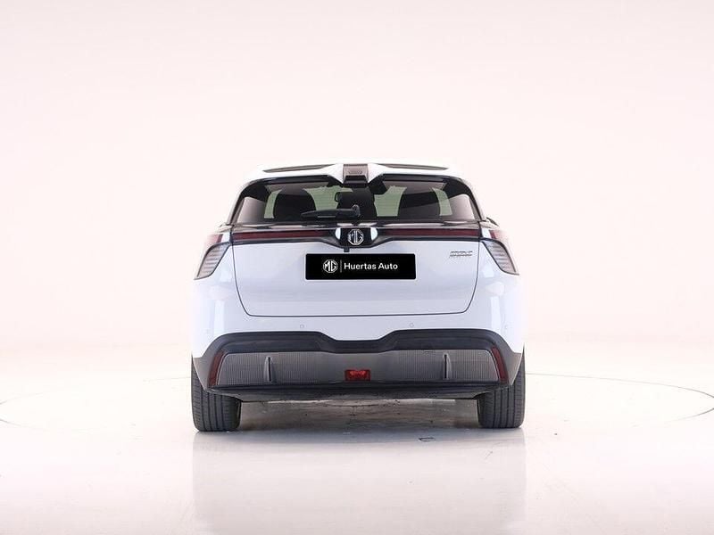 Usado MG MG4 EV Luxury 150 kW (204 CV) 2023 Eléctrico Utilitario