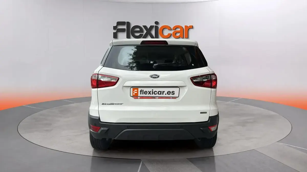 Usado Ford Ecosport Titanium 125 CV (91 kW) 2017 Blanco SUV