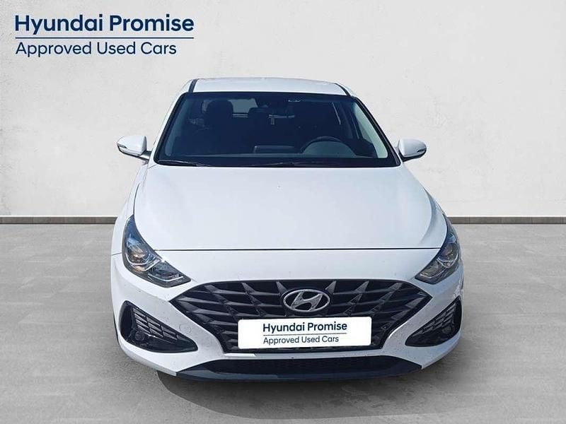 Brugt Hyundai i30 120 HK (88 kW) 2022 Hvid Hatchback