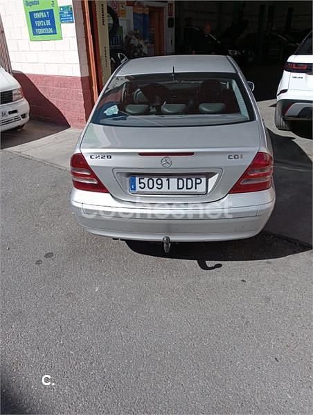 Gris / plata Usado 2004 Mercedes C220 Classic Berlina | 4250 € (Buen precio) - Imagen 1/4