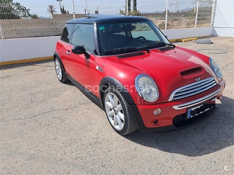 Usado Mini Cooper S 163 CV (119 kW) 2005 Rojo Utilitario