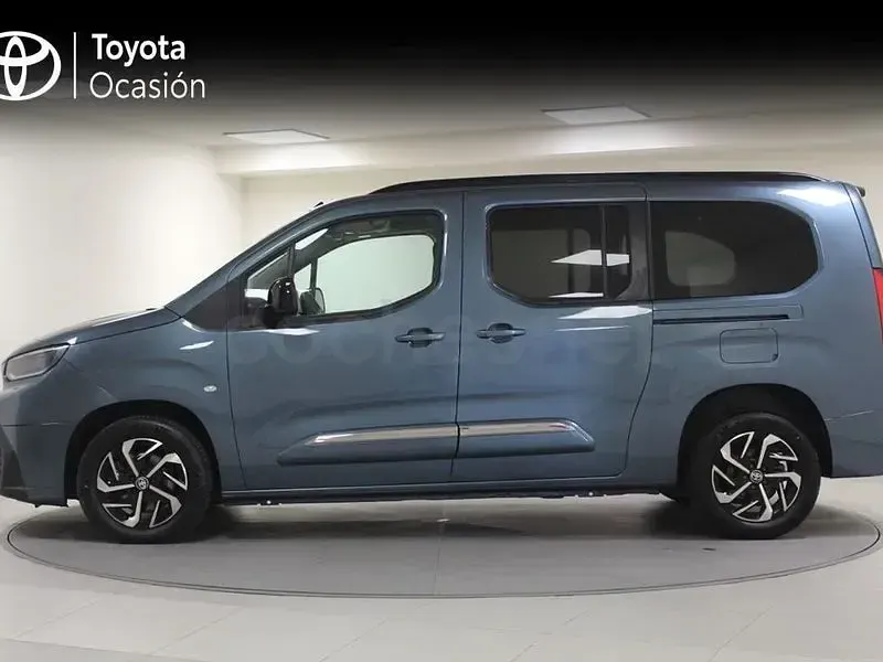 Usado Toyota Proace Verso Active 131 CV (96 kW) 2024 Azul Familiar