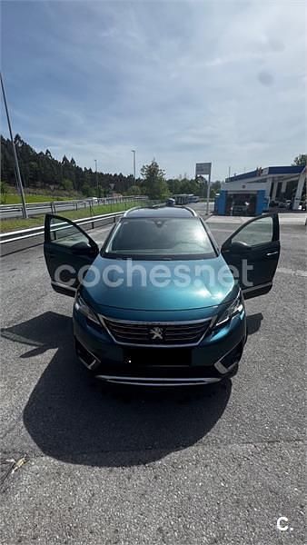 Usado Peugeot 5008 Allure 130 CV (95 kW) 2019 Azul SUV