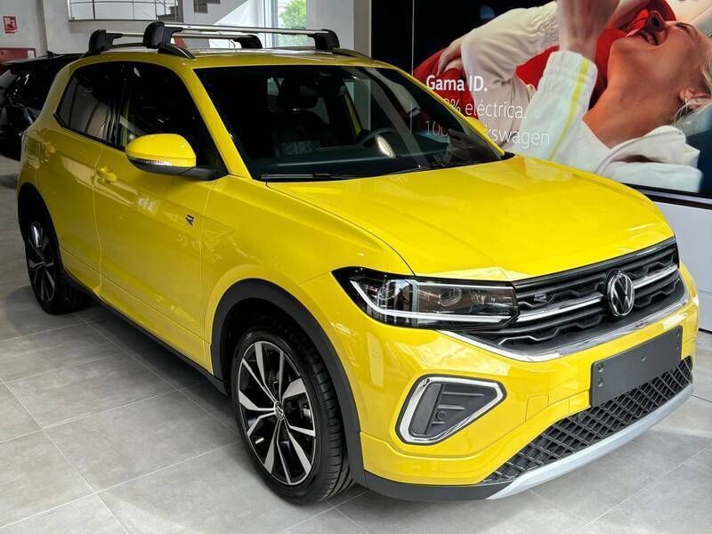 Amarillo Usado 2024 VW T-Cross R-line SUV | 28.175 € (Caro) - Imagen 1/4